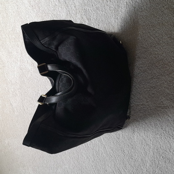 Gucci Tote - Picture 7 of 16